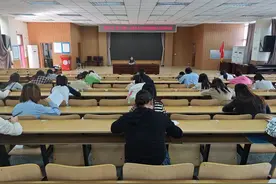 五里堡小学举行数学学科青年教师基本功大赛图片