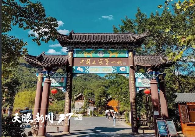 避暑纳凉贵州行｜大景区客满 小村寨温情接棒