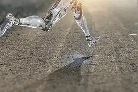 人形机器人备战马拉松！21公里暴力测试，潜藏技术和市场暗战图片