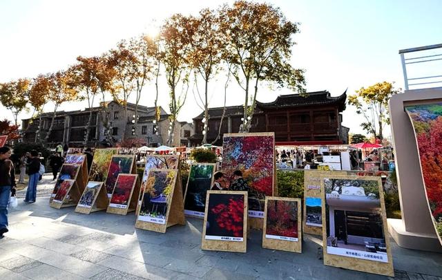 此时此刻，最美的栖霞山！