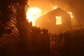 新闻多一度 | 死亡人数上升至24人 洛杉矶山火为何如此严重？图片