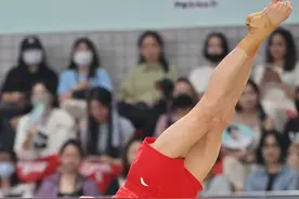 （体育）体操——全国锦标赛：男子个人全能决赛赛况图片