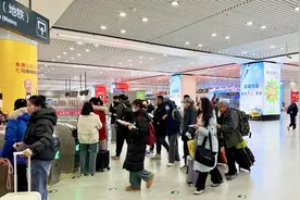 试点铁路换乘地铁免安检、启用青岛北站城市航站楼，今年春运出行更方便了图片
