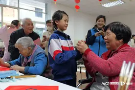 唱粤曲、搓汤圆……荔湾这群小学生走进养老院陪老人家闹元宵图片