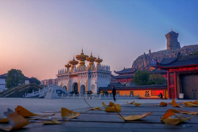 “朱泾花灯”文旅嘉年华，预告来了～
