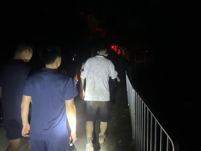 30分钟“拉”回两条命！梧桐山风景区发布重要提示