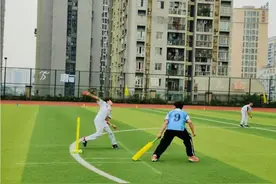 “奔跑吧·少年”全国青少年板球挑战系列赛（重庆站）开赛图片