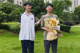 湖南双胞胎学霸，双双上清华！图片