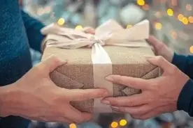 离婚后才发现前夫曾在婚内赠与第三者财物，能否起诉要求返还？图片