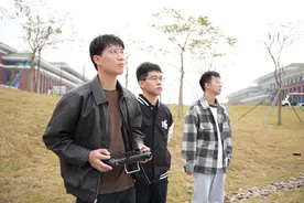 尽展25岁高分“成绩单”！中山大学珠海校区举办媒体开放日图片