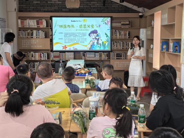 图书+美景+咖啡=东凤诗意新地标！逸舟香山书房邀你解锁“书”适生活