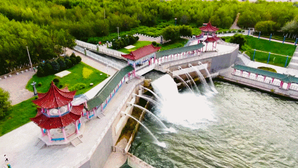 10月16日16时央视频《乘着大巴看中国·新疆行》带您走进克拉玛依！