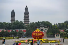 太原国庆精彩不停！焰火、美食、菊花展……图片