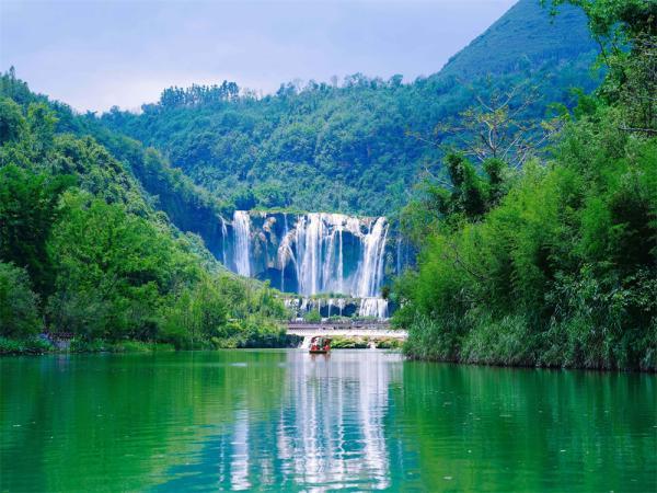 【早安云南·云游】访九龙瀑布群，听夏日山水狂想曲