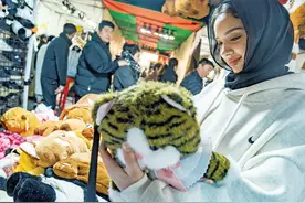 夜市兴起暖经济图片