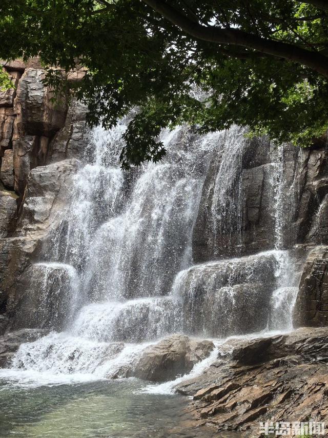 崂山北九水：流水潺潺，景色宜人