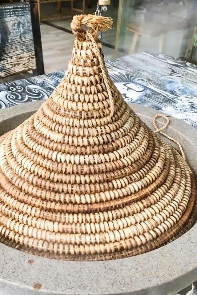 【冬季暖阳 凉山不凉】最全美食美景旅行攻略出炉！第一次来泸沽湖旅游必看！