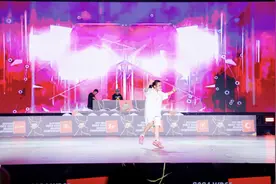 那晚，霹雳舞“一姐”刘清漪为啥不跳大招了？图片