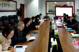 育桃李·传匠心 成都龙泉中学召开2023年师徒结对工作总结会图片