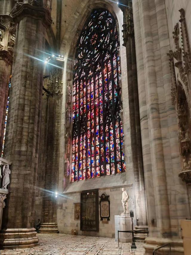 自然与人文的宝贵遗产——北京大学地球与空间科学学院阿尔卑斯野外综合地质国际对比实习记录