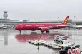 北京与多伦多恢复客运直航图片