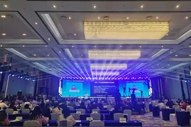 360集团创始人周鸿祎：不要追求一个大模型解决所有问题图片