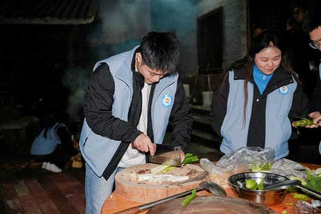 十二载初心不改，巴中青年再踏“重走红军路”征程