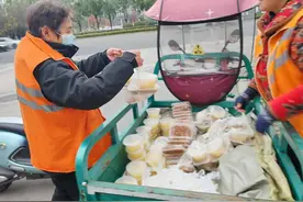 羊山新区：爱心早餐送到岗 温暖传递暖心间图片