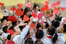 有“班”才有“班主任”——爱学生的TA，“官职”最小、管事最多图片