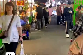 师大学生街摊贩噪音扰民！市民胡女士：多次投诉无果图片