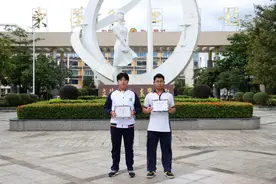 新突破！东莞理工学校学子考取华为最高级别技术认证证书图片