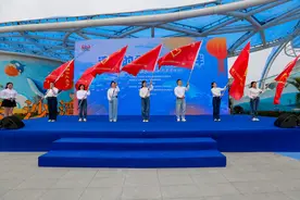 服务区里“年味”浓！广东交通集团万名志愿者温暖回家路图片