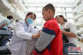 上热搜的“支原体肺炎”究竟是啥？该如何治疗？图片
