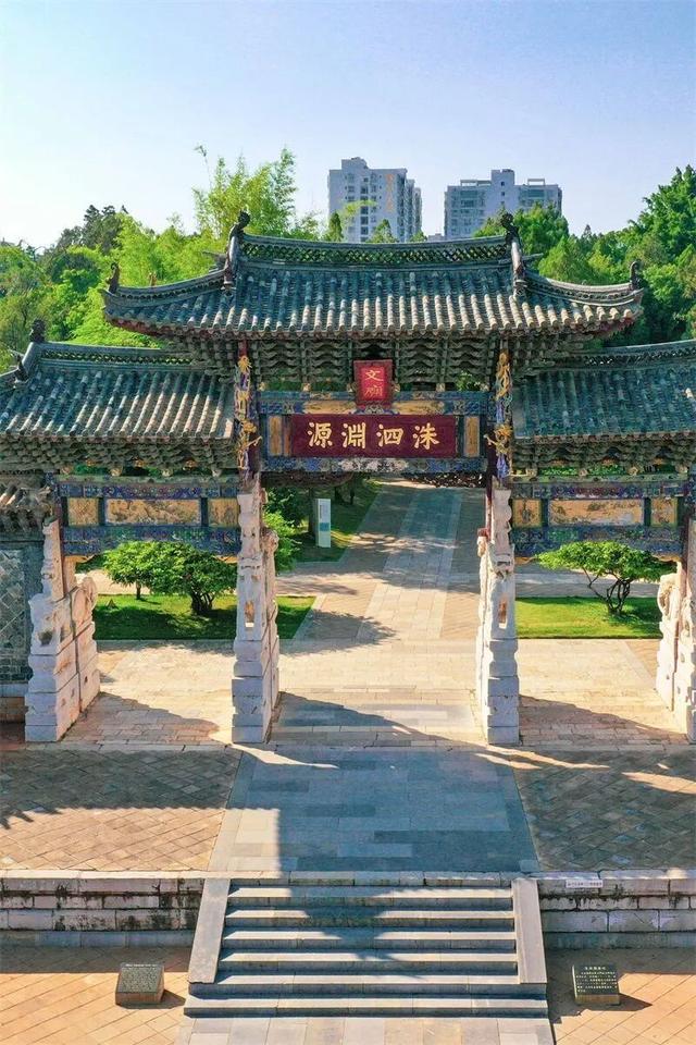 旅居红河 村长有请 | 来红河体验“檐下听岁月·湖上枕光阴”之旅