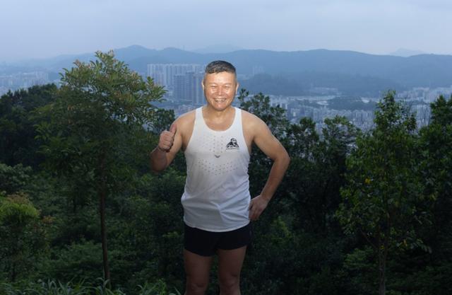 “有一种自己拥有整座山的感觉”，他与白云山的“黎明之约”，坚持了13年