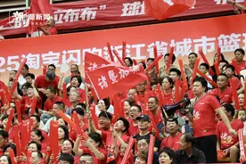 这里有贯穿百年的篮球传统，有全国闻名的金牌球市：诸暨揭幕浙BA，当仁不让图片
