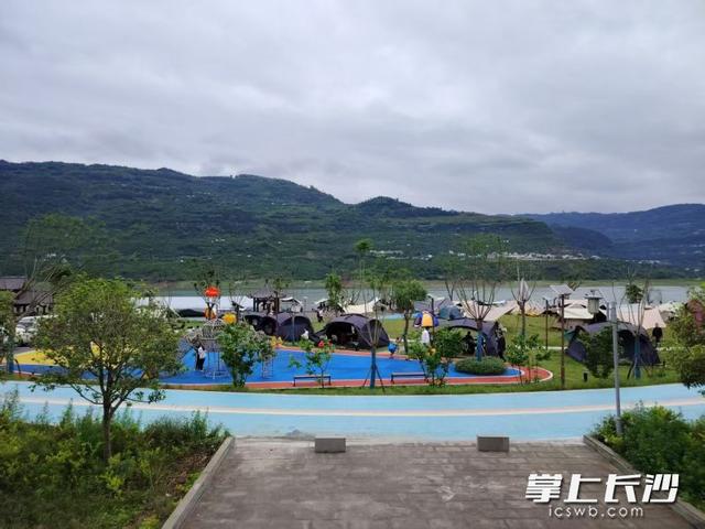 渔村新生，铺垭风景变“钱景” | 一江碧水向东流