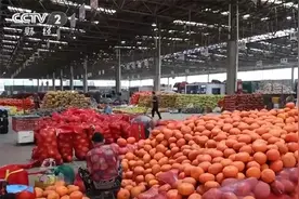 地方特色引领中秋美味“食尚” 全国生活必需品市场货足价稳、供销两旺图片