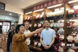 小茶叶成大产业，中国国际茶文化研究会副会长张仲灿一行调研广东茶产业发展图片