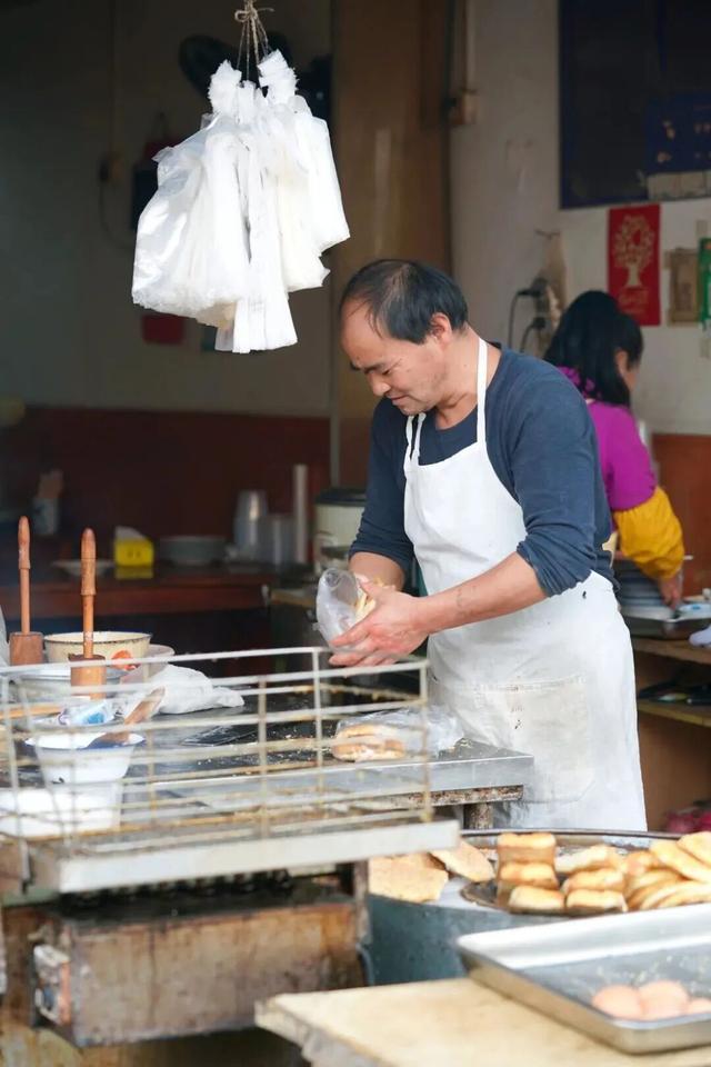 上马墩：好胖人的一条街