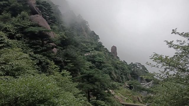 晚潮｜从迎客松到光明顶的奇幻旅程