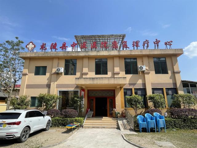 云南这个村太会了，靠“温泉+”玩出花