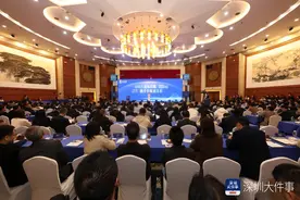 深国际高标仓600万平方米开仓，还将布局低空产业图片