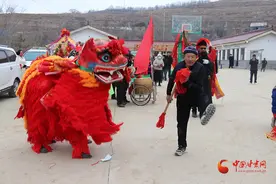 新春走基层|静宁：社火汇演 民俗韵味浓图片
