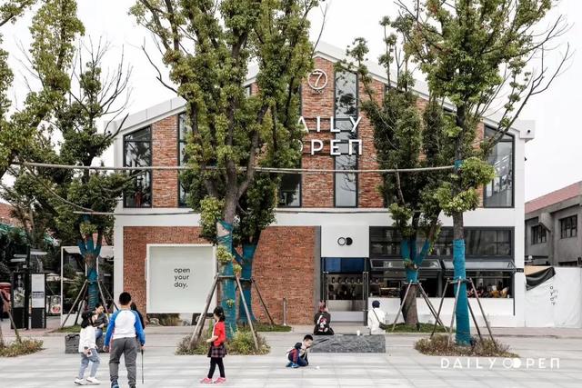 马戏+网红宝藏店！来九里工坊狂欢1个月不重样！