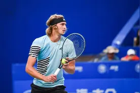 ATP成都公开赛：奥运冠军兹维列夫首秀获胜，前三号种子均晋级八强图片