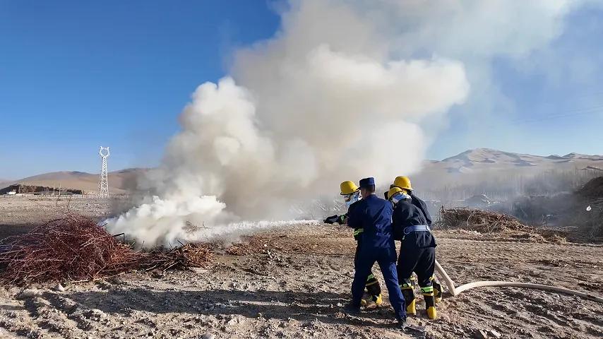 敦煌市七里镇开展消防安全应急演练活动-图1