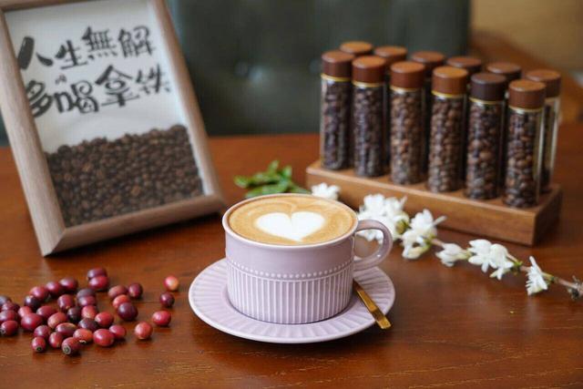 云新闻关注丨诗意旅居，云岭初冬氛围感超绝！