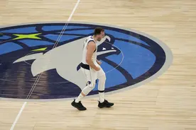 💯无可挑剔！首进总决赛！东契奇22中14高效爆砍36分10板5助图片