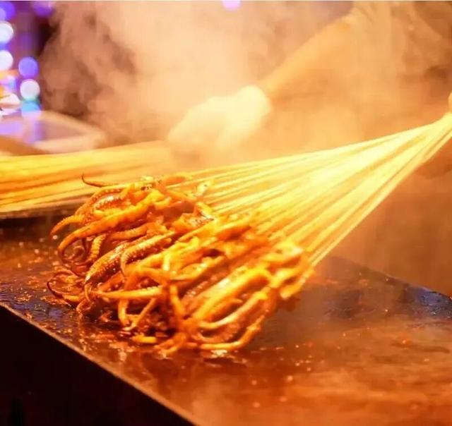 感恩有您·欢迎回家 | 巴中市南江县米仓道美食街嘉年华精彩逛不停~